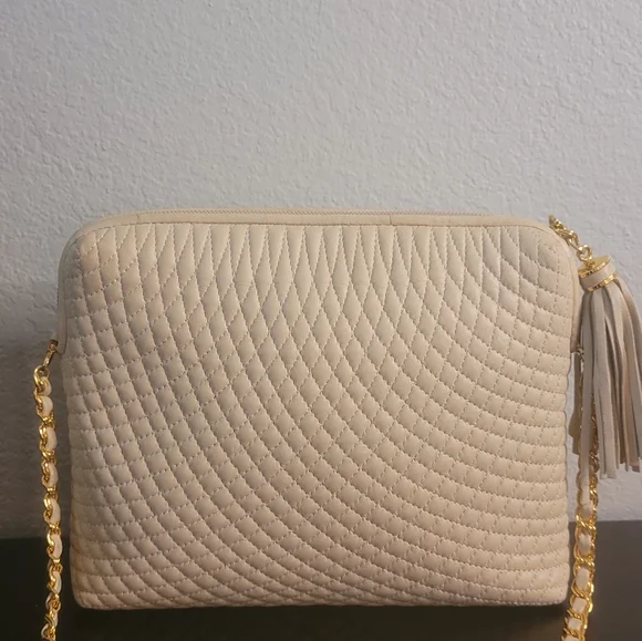 Bally Quilted Leather Chain  Crossbody Bag - Picture 3 of 16